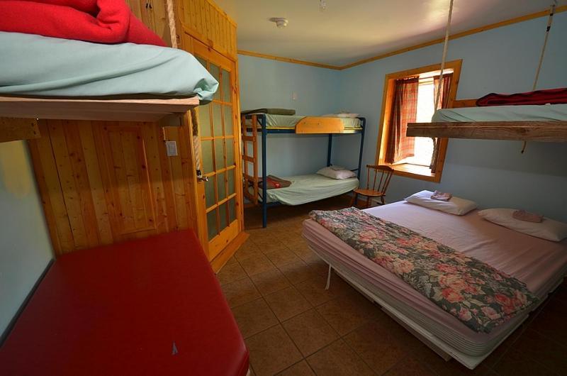 Auberge Jeunesse De Тадуссак Экстерьер фото